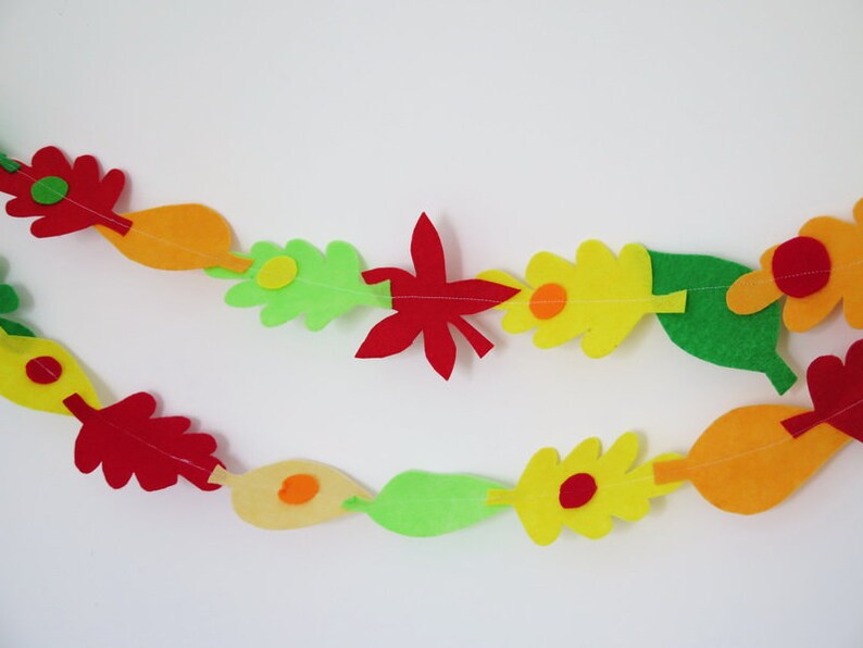 Thanksgiving Decor Free shipping Handmade Fall Leaf Autumn Garland Thanksgiving Garland Red Yellow Green Orange Felt Garland