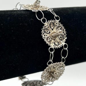 Mexico Signed 925 Sterling Silver Filigree Spun Sombrero Hat Link 8 inch Bracelet Modernist Vintage Guadalajara Mexican Artist Unisex