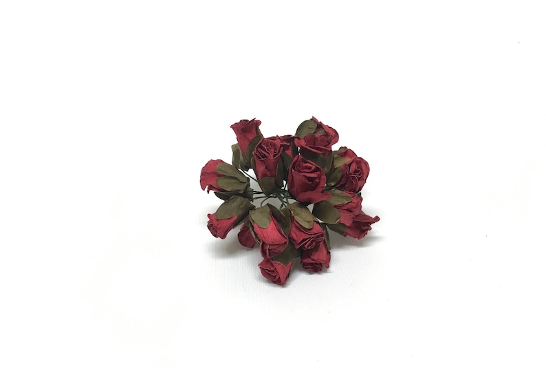 Favors Hat Wedding Invitations Tutu Millinery Paper Crafting 20 Red Paper Roses for Scrapbooking Wreath Artificial Flowers Party