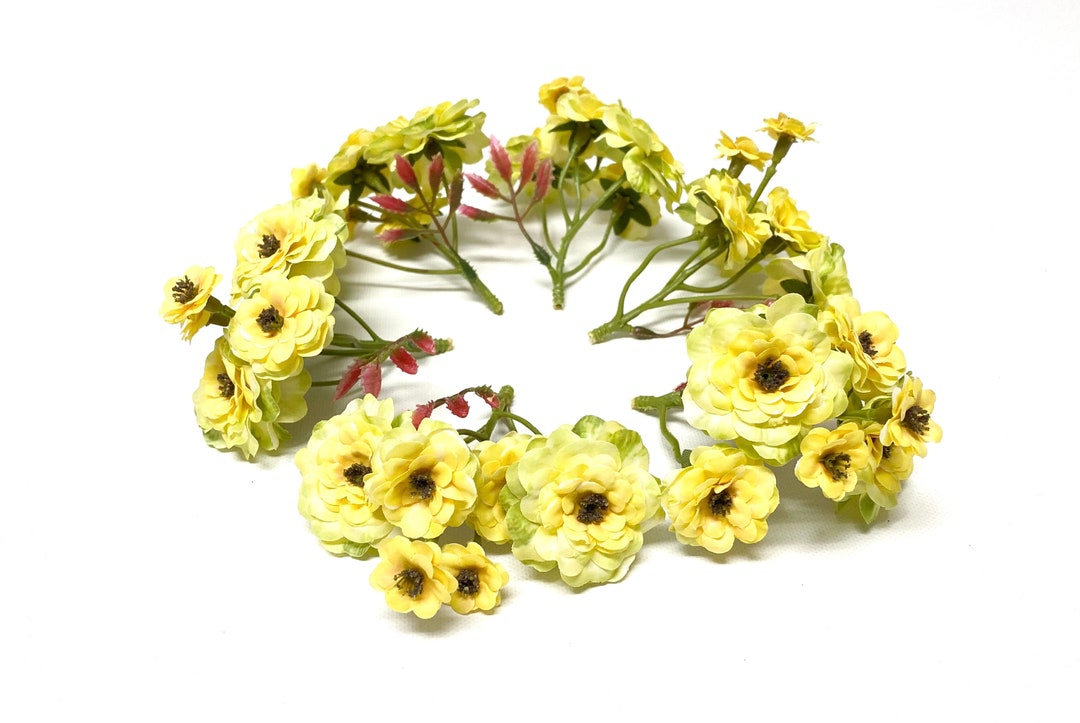 36 Artificial YELLOW Primroses and Buds Silk Flower, Artificial Flowers