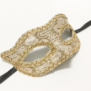 Masquerade Mask - GOLD LACE Half Mask - Costume Party Mask, Masquerade Ball, Halloween Mask