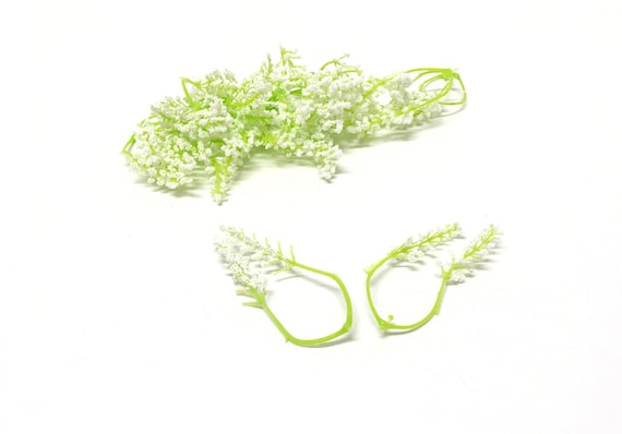 25 Stck Weies Heidekraut auf Grnen Stielen - Schaum Beeren Stiele-  Knstliche Blumen, Seidenblumen, Blumenkrone, Haarschmuck, Hutmacherei,  Corsage - Etsy sterreich