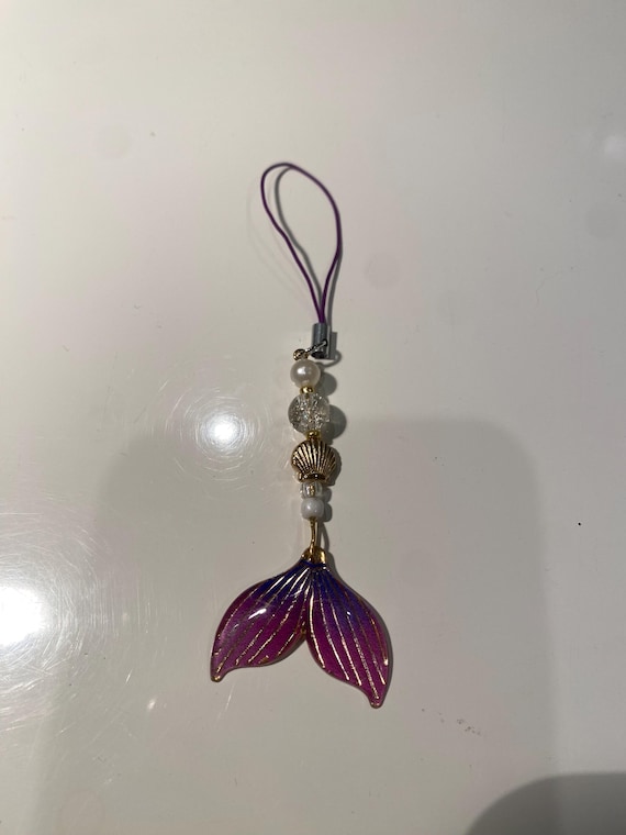 Commission phone charms !!