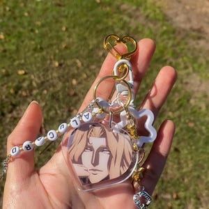 CASTLEVANIA ALUCARD KEYCHAIN