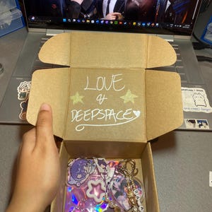 Handgemachte Geschenkbox - Rafayel von Love and Deepspace !