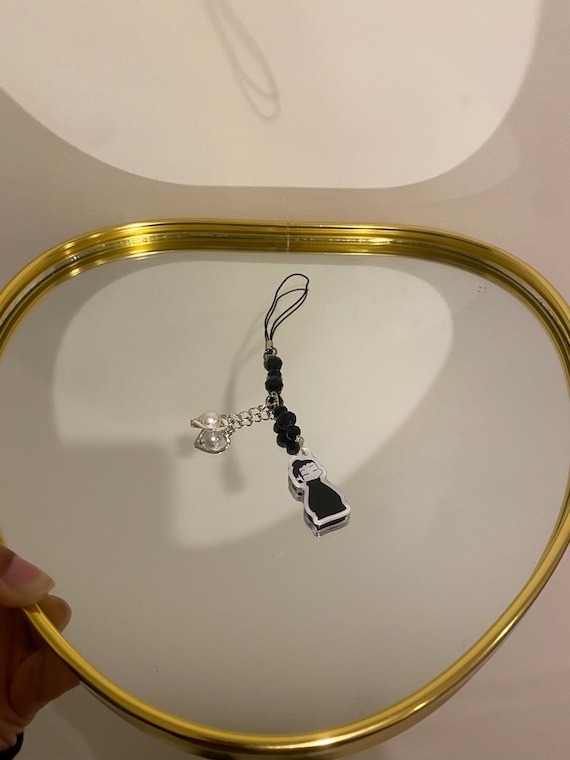 Satosugu matching phone charms ! - jjk beaded phone charms