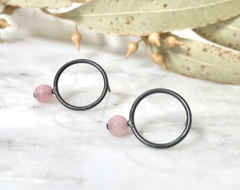 oxidized sterling silver open circle stud earrings with agate bead, simple and elegant, basic agate earrings black sterling silver