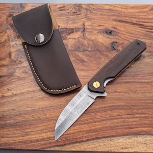 New Custom Pocket Knife Light Weight Damascus Folding Knife Personalized Wedding Anniversary Gift for Him, Birthday Men&#39;s Gift Camping Knife