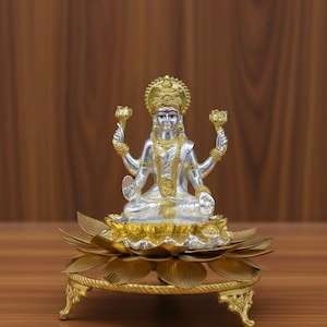 German Silver Lotus petal stand / Singhasan for Ganesh / laxmi idol