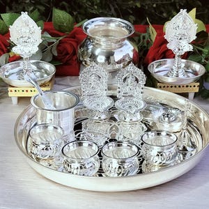Traditionelles Pooja-Thali-Set aus deutschem Silber – Lakshmi Kalash, Diwali-Festset, Tempeldekoration