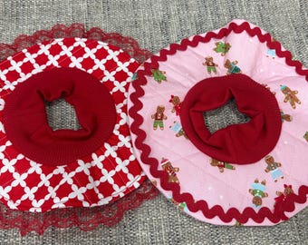 2 Small Size Cat Bibs Cotton Prints Stretch Rib Slip Over Turtle Neck Collar Red