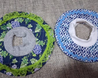 2 Cat Show Bibs QUILTED Cotton Prints Stretch Rib Slip Over Turtle Neck Collar Size Extra Small