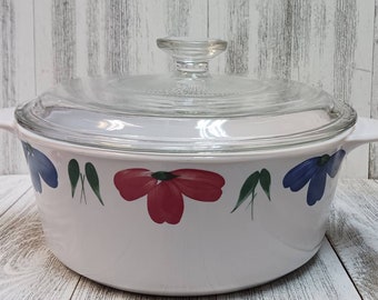 CORNING WARE Round Casserole Serving Dish Grab Handles 7.5 inch Round 3.5 inch Deep 1256 with Pyrex Lid