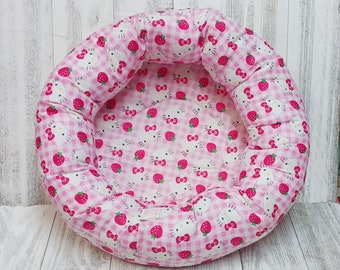 KITTEN Size Donut Bed Foam Botton Poly Fil Sides Cotton Cats Print Fabric Ready-Made Handmade USA