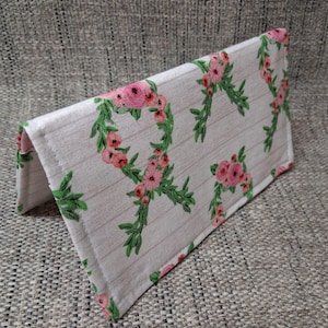 Roze bloemen BORSTKANKER Bewustzijn roze chequeboek omslag debet register portemonnee houder clutch portemonnee billfold coupon houder
