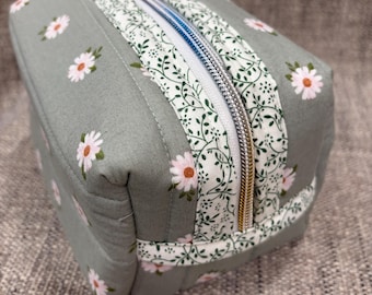 Foam Daisies BOXY Ditty Bag Fabric Zipper Pouch Personal Make up  Accessories Ready-Made