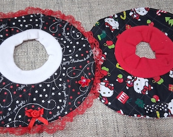 2 Cat Show Bibs Quilted Cotton Prints Stretch Rib Slip Over Turtle Neck Collar Size LARGE