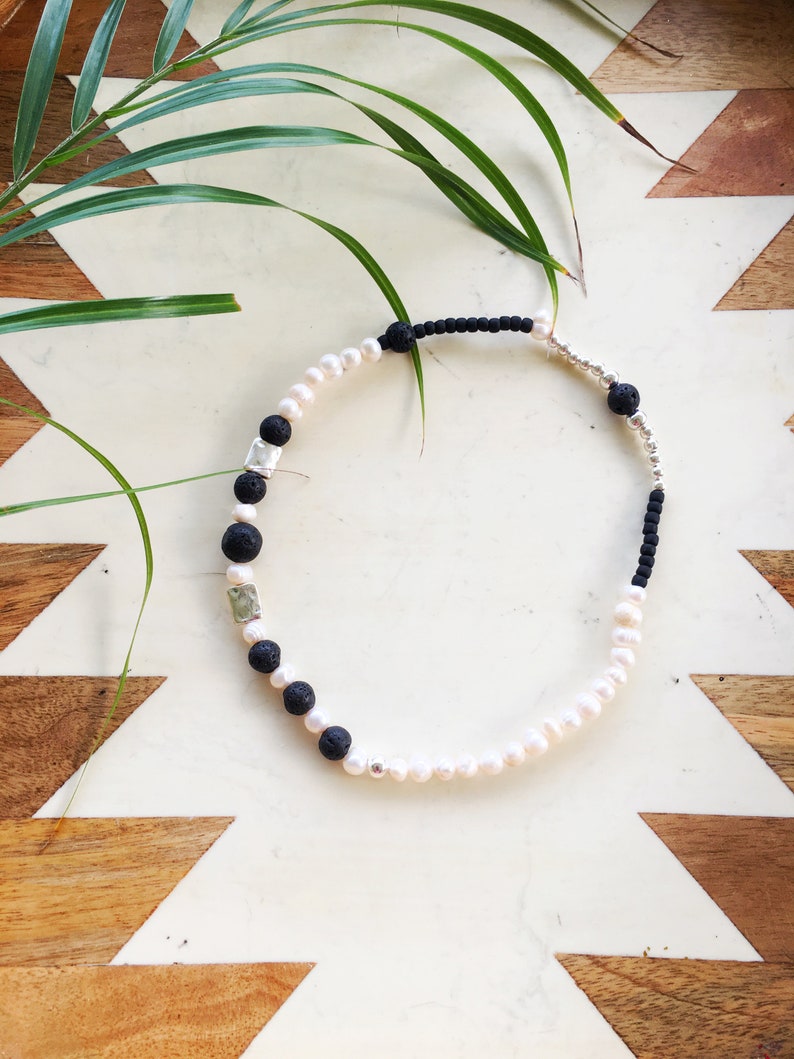 B/&W freshwater pearls and black mineral beads choker