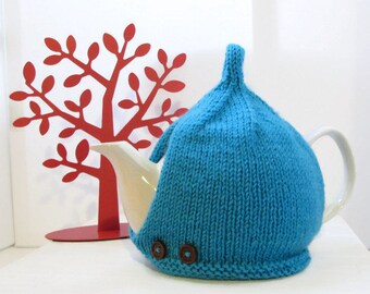 Tea Cosy in Turquoise Aran Wool