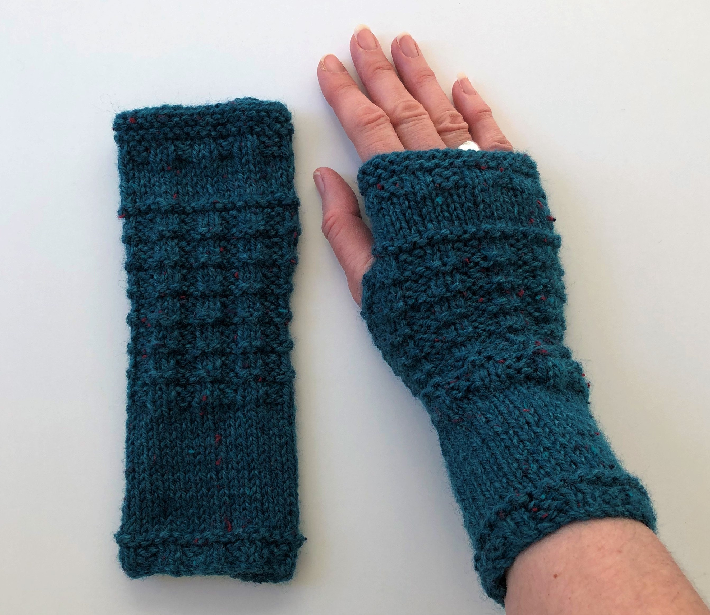 Aran mittens sale