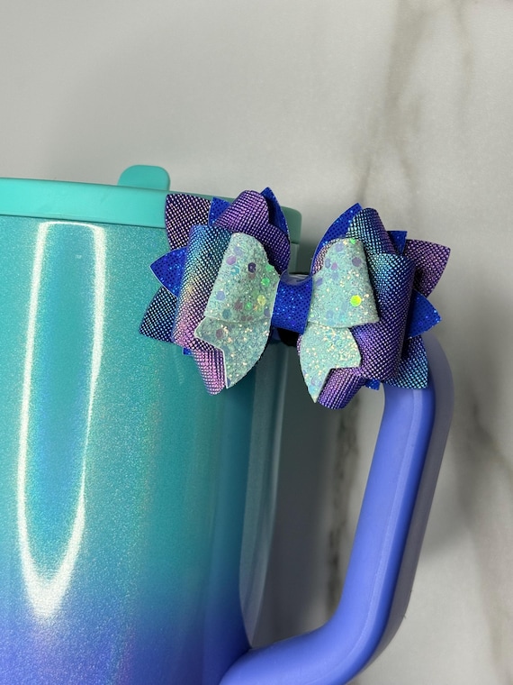 Ocean breeze tumbler handle bow