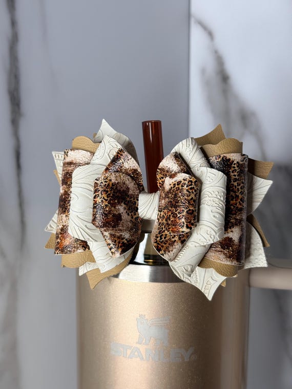 Leopard print tumbler bow