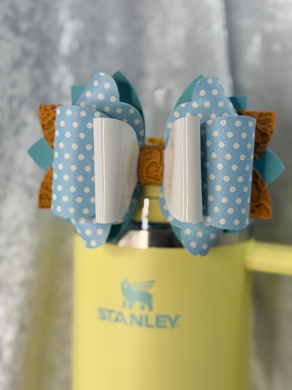 Spring time Baby Blue Polka Dots Tumbler Bow