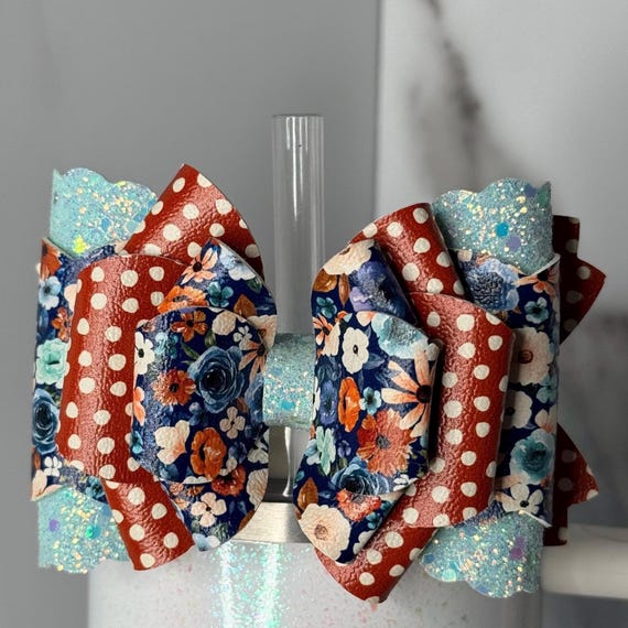 Blue Floral Glitter Tumbler Bow
