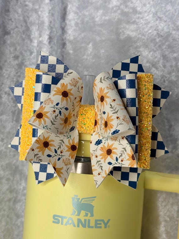 Sunflowers and Navy Blue Checks Tumbler Bow