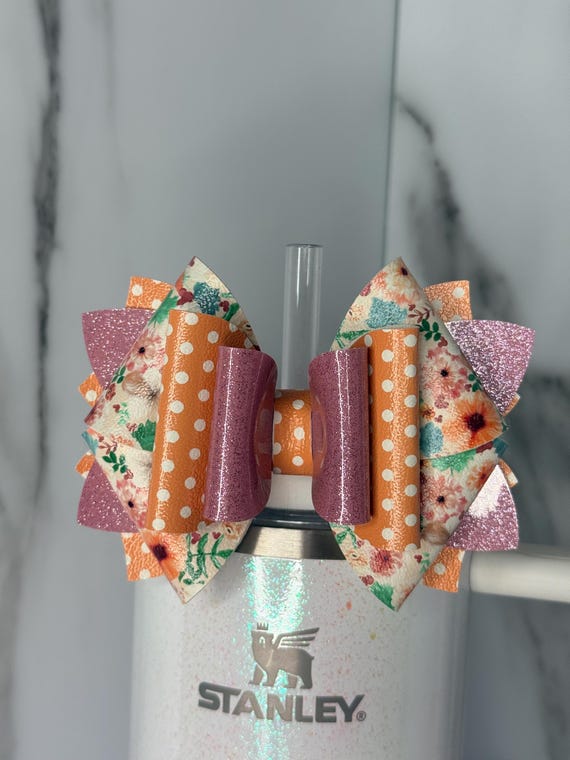Glossy Pink Floral Tumbler Bow