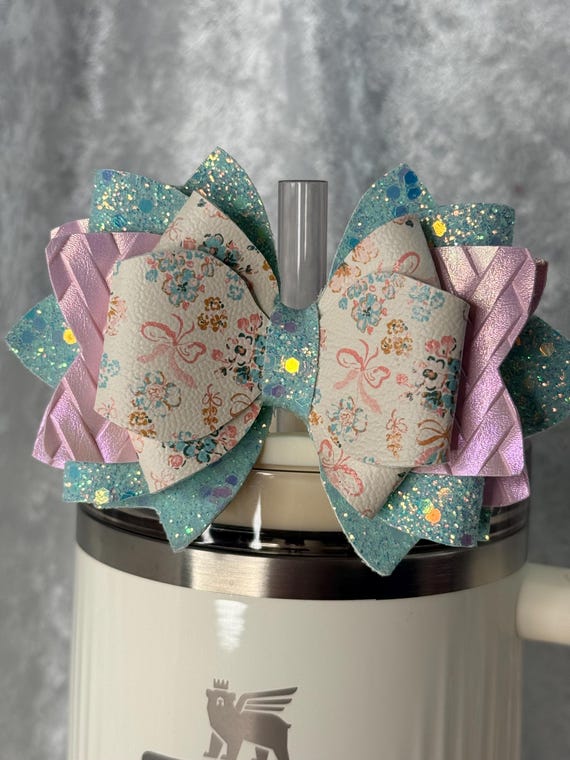 Spring Floral Pink and Blue Glitter Tumbler Bow