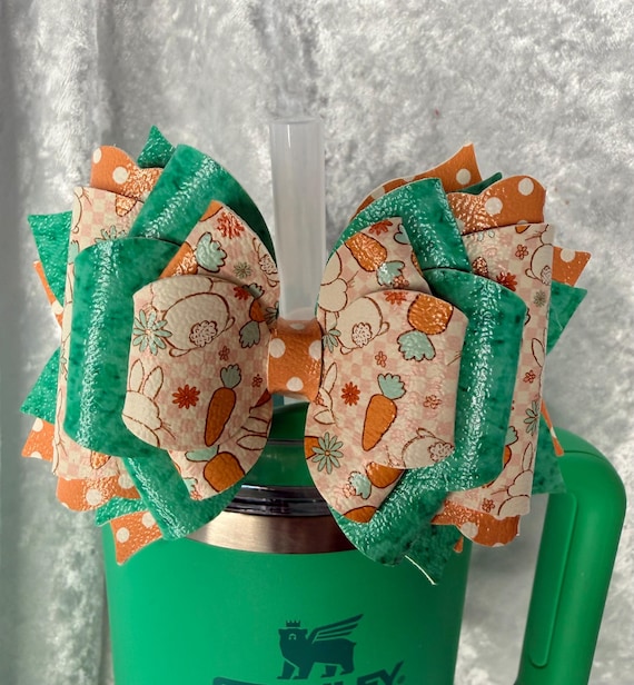 Easter bunny’s and carrots Tumbler Bow