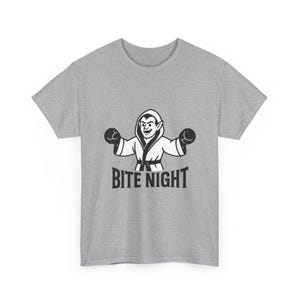 Maglietta da boxe Bite Night Vampire - Maglietta divertente da combattente di Halloween
