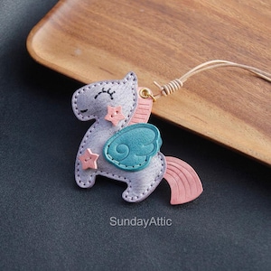 Horse Leather bag Charm Handmade Leather Bag accessory Handbag Purse Charm Cute horse Keychain Leather Gift Gift for her birthday gift