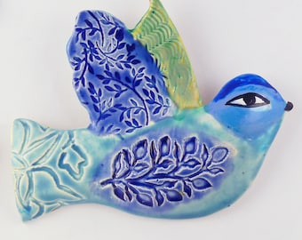 Pájaro de cerámica para colgar en la pared, hecho a mano, Cathy Kiffney Art