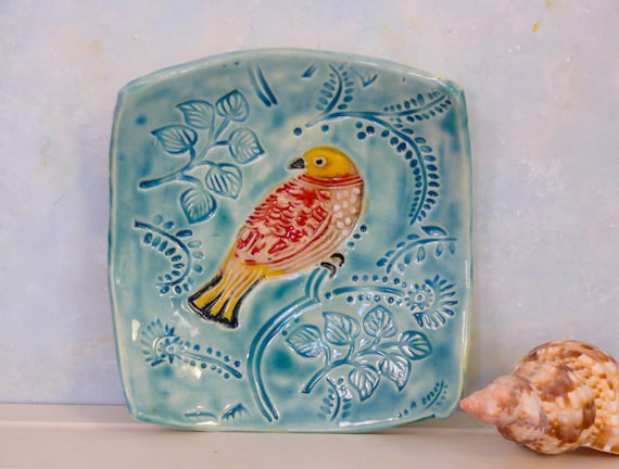 A sculpted ceramic bird that doubles as a ring dish AND spoon rest — 18 hearts signal real demand for this charming, multi-use piece.