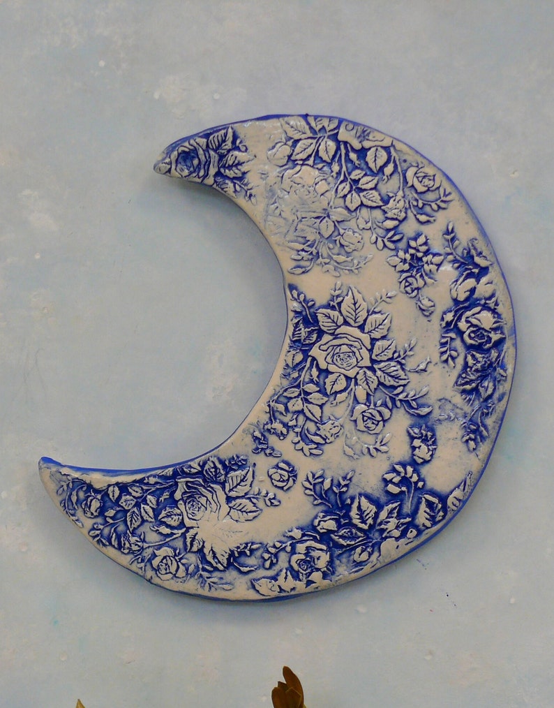 Crescent Moon Ceramic Wall Art, ceramic moon ornament. Rose textured clay decorative ceramic moon, Boho Wall Hangings, Ceramic Tile art. image 3