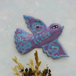 Handmade ceramic wall hanging bird, ceramic art for wall, ceramic art, pottery bird for home decor, nursery, gift for friend, colorful art