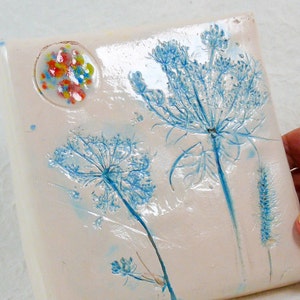 Ceramic Wall Hanging Botanical Art, flower wall art, Pressed Flowers clay tile, Minimalist Art for the Natural Home Decor