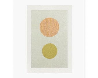 Kleine zeefdruk, abstracte zeefdruk in oranje, geel, fawn, crème. Eenvoudige, moderne kunst.