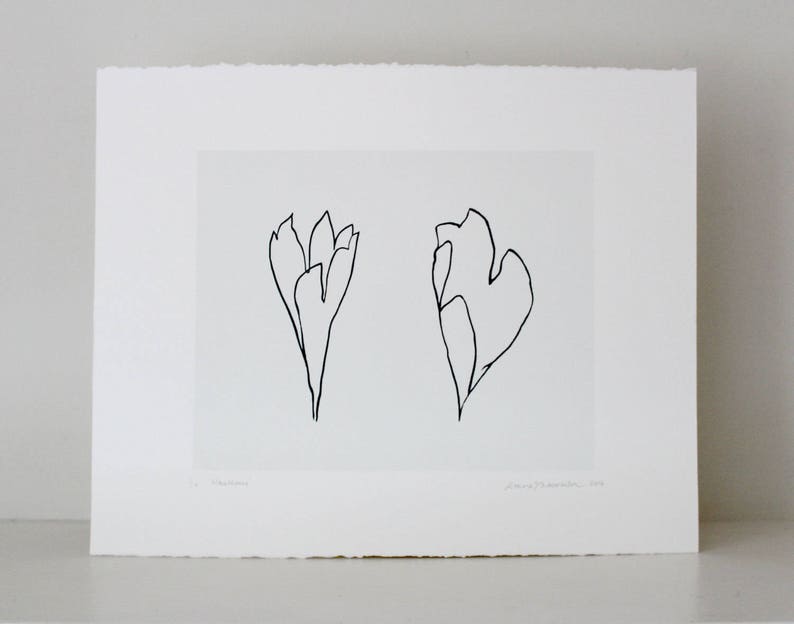 minimale plantenkunst handgemaakte botanische print kleine zwart-witte botanische print moderne botanische print Emma Lawrenson afbeelding 2