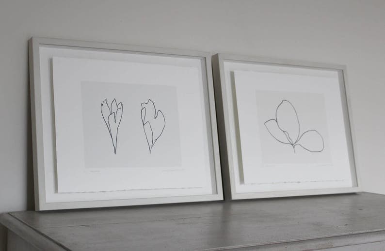 minimale plantenkunst handgemaakte botanische print kleine zwart-witte botanische print moderne botanische print Emma Lawrenson afbeelding 6