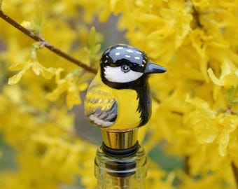 Tit Bottle Stopper – Yellow Black Bird Wine Stopper, Gold Accent Bar Decor