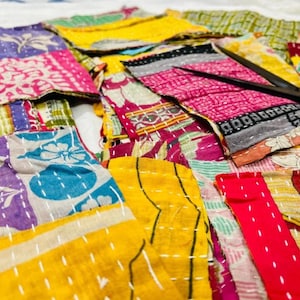 Boho Vintage Charm Pack: 50 pc Kantha Scrap Fat Quarter Bundle - Pre-Cut Indian Sari Fabric Squares for Kantha Quilts and Creative Crafts