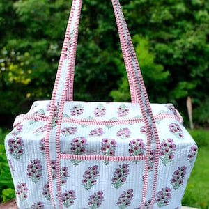 Large Cotton Patches Duffle Bags Blockprint Quilted Fabric Weekender Bags For Women Holiday Gifts Handmade Colorful Travel Overnight Bags
