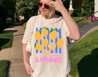 Lemon Amalfi Coast Shirt, Comfort Colors T-Shirt, Italian Summer Tee, La Vita al Limone, Positano Style Top, Cute Citrus Graphic Shirt
