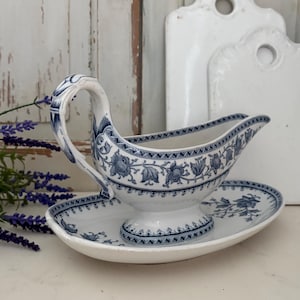 Old French sauce boat series Syra, vintage sauce boat brocante, ceramic white with floral pattern, shabby chic