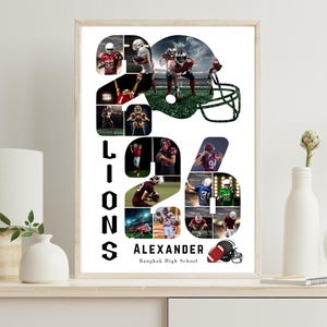 Op de afbeelding: Een rustiek houten bord met de tekst "Welcome to our home" in witte letters. Het bord heeft een verweerde afwerking en een eenvoudig, uitnodigend ontwerp, ideaal voor entree decoratie.