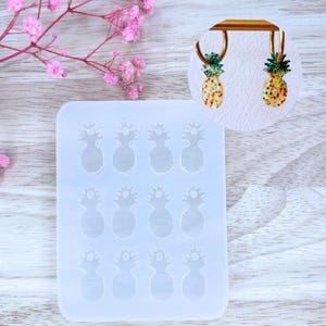 5 Moules Silicone Fruits 3D – Ananas, Fraise, Orange, Myrtille, Mûre – Pour Chocolat, Glace, Savon, Bougie