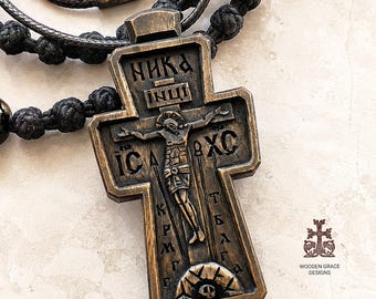 Walnoothouten kruis – Handgemaakte christelijke kruisketting, houten kruisbeeld, religieus cadeau voor mannen en vrouwen